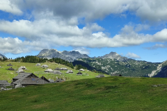 Jesenki pohod učencev od 6. do 9. razreda